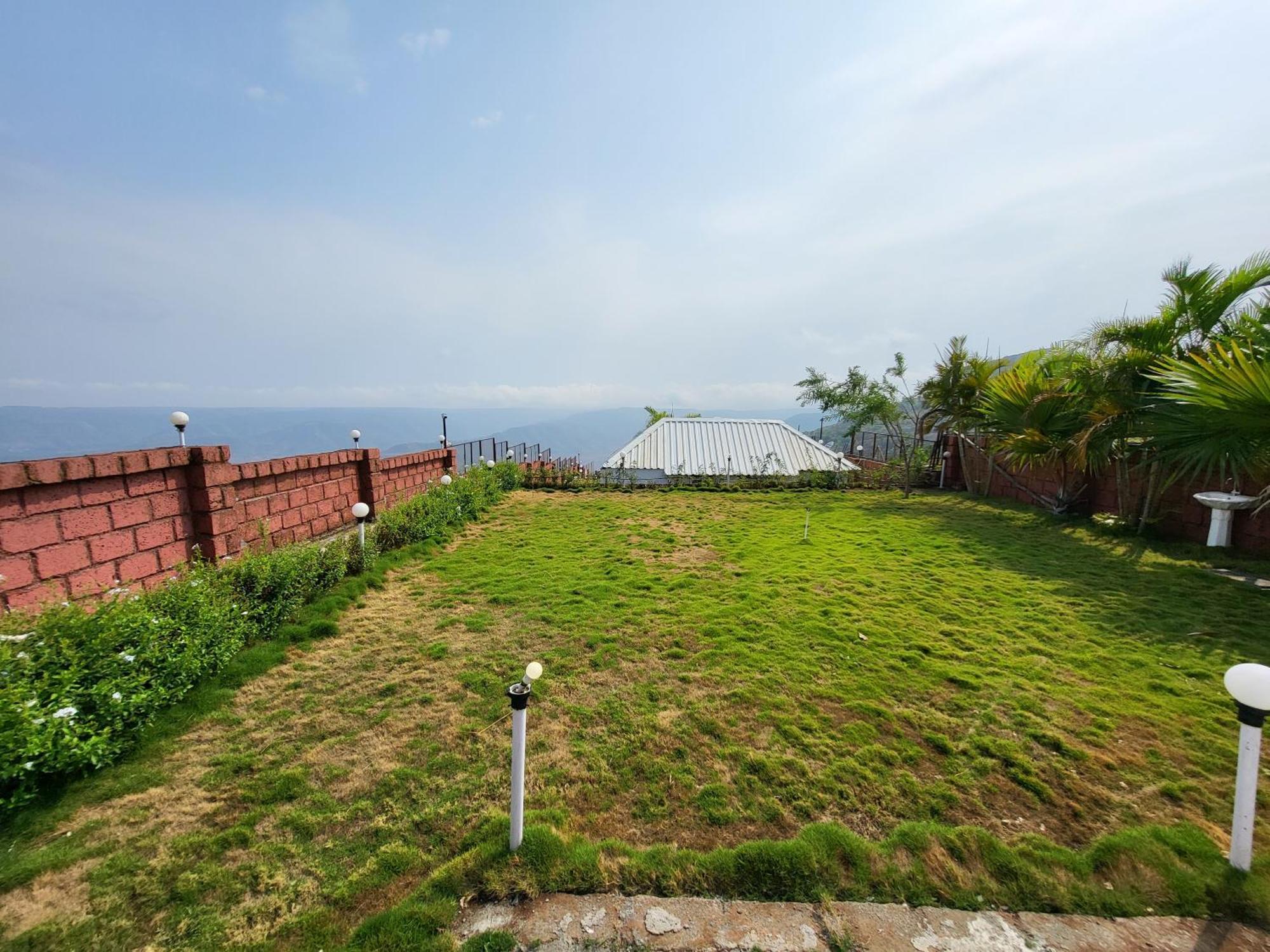 Paras Holiday Home Satara Exterior photo