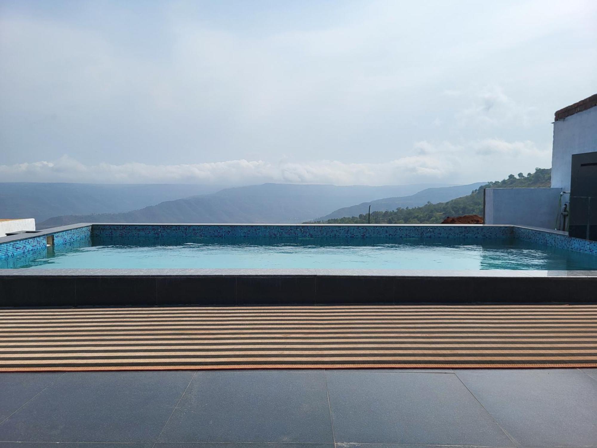Paras Holiday Home Satara Exterior photo