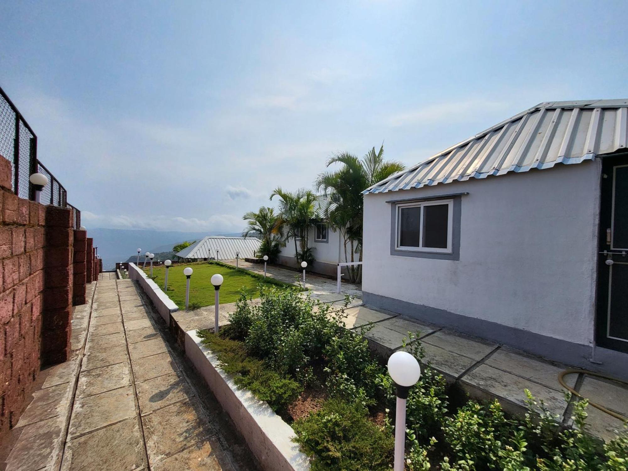 Paras Holiday Home Satara Exterior photo