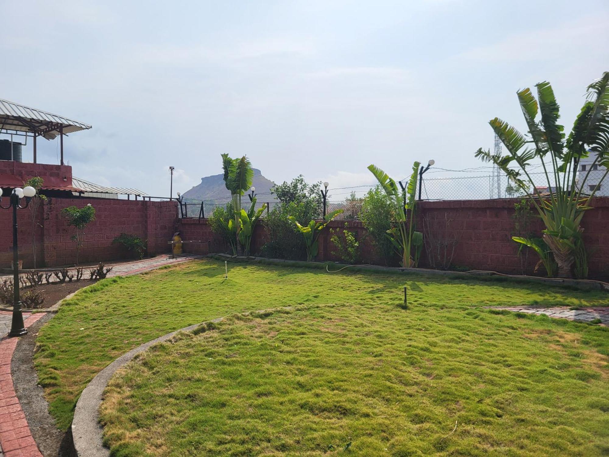 Paras Holiday Home Satara Exterior photo